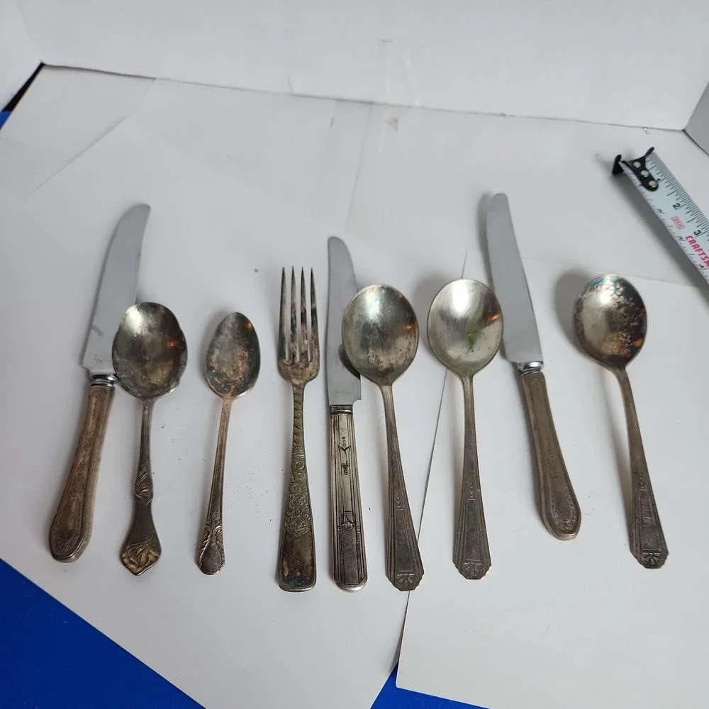 1847 Rogers Lot of VINTAGE Salad Fork Silverplate 1847 Spoons Butter Knives 9